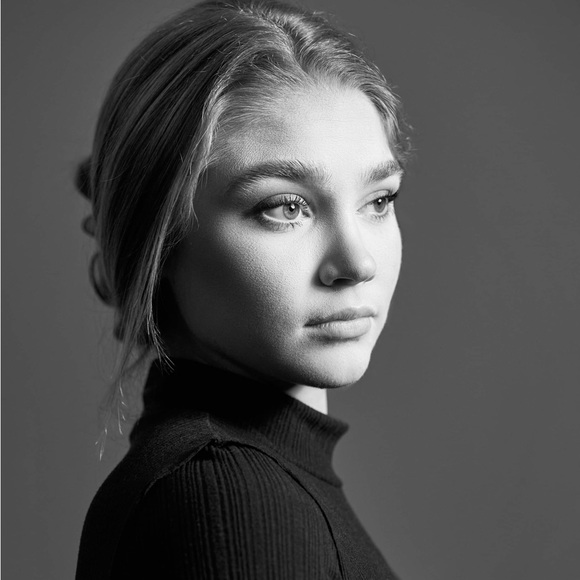 caroline_mary